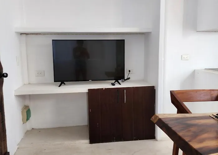 Kin House Downtown Apartment *